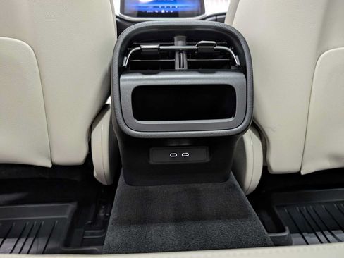 Certified 2026 Mercedes-Benz E 350 4MATIC Sedan image 21