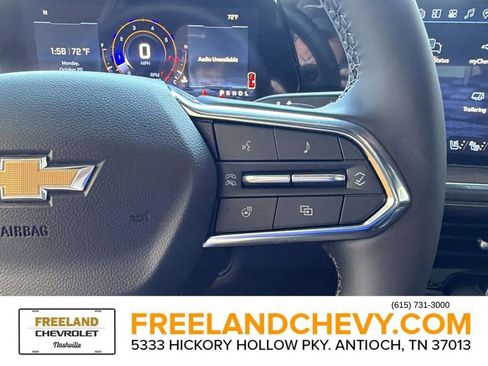 New 2026 Chevrolet Suburban Premier image 26