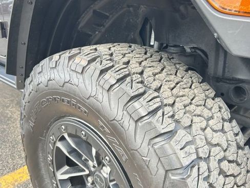 Used 2025 Jeep Wrangler Unlimited Sport AWD/4WD image 17