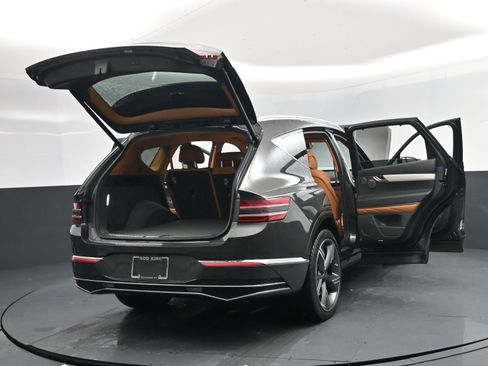 Used 2025 Genesis GV80 3.5T Prestige image 19