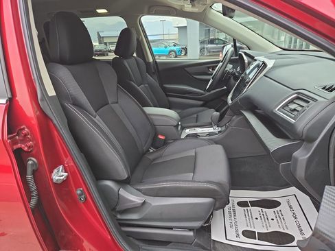 Certified 2025 Subaru Ascent Premium w/ Premium Package image 18