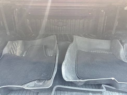 Used 2023 Chevrolet Silverado 1500 RST AWD/4WD image 17