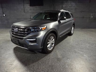 Used 2022 Ford Explorer XLT w/ Equipment Group 202A