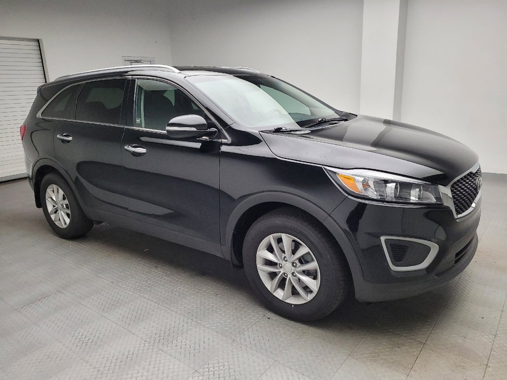 Used 2018 Kia Sorento FWD image 11