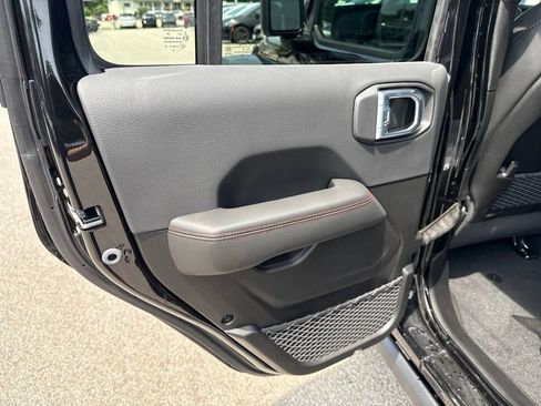 New 2026 Jeep Wrangler Unlimited Rubicon 392 w/ Quick Order Package 27X Moab AWD/4WD image 20