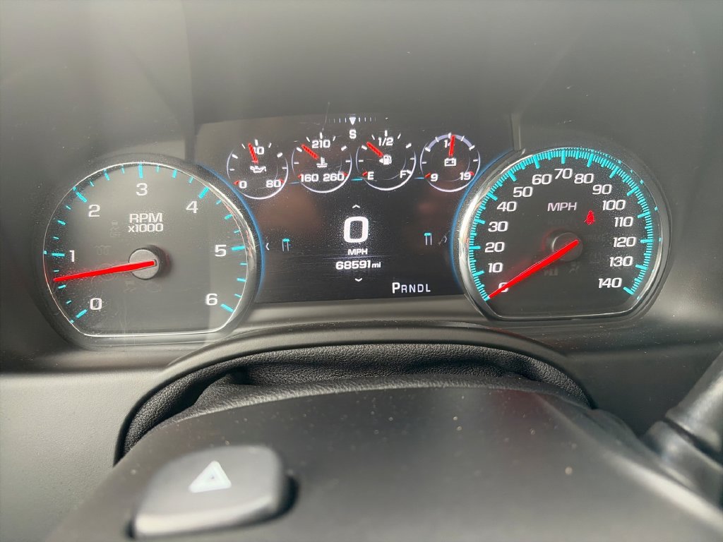 Used 2018 Chevrolet Tahoe Premier RWD image 11