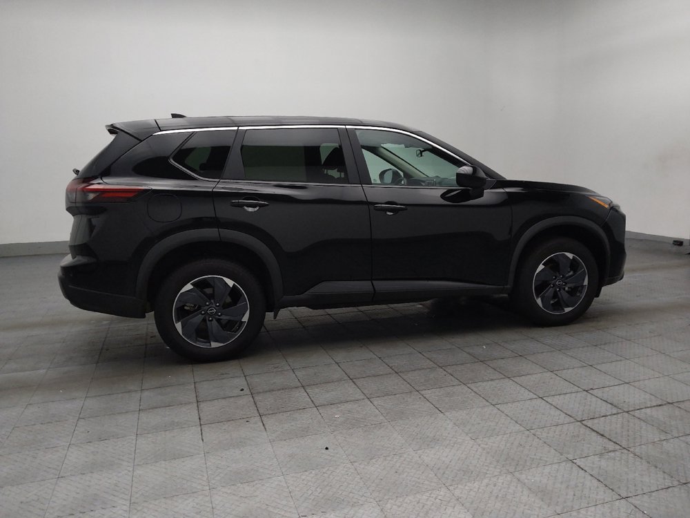 Used 2025 Nissan Rogue SV AWD/4WD image 10