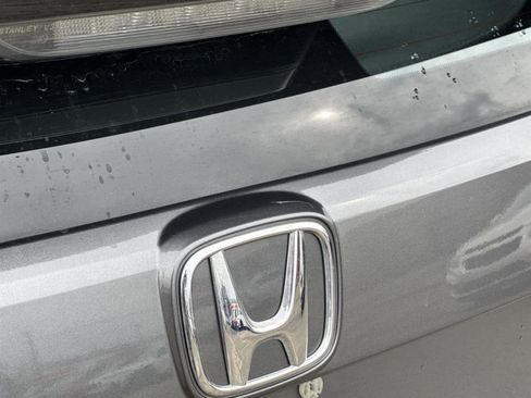 Used 2019 Honda Civic EX image 10