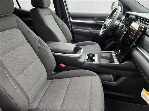 Used 2026 GMC Terrain Elevation AWD/4WD image 19