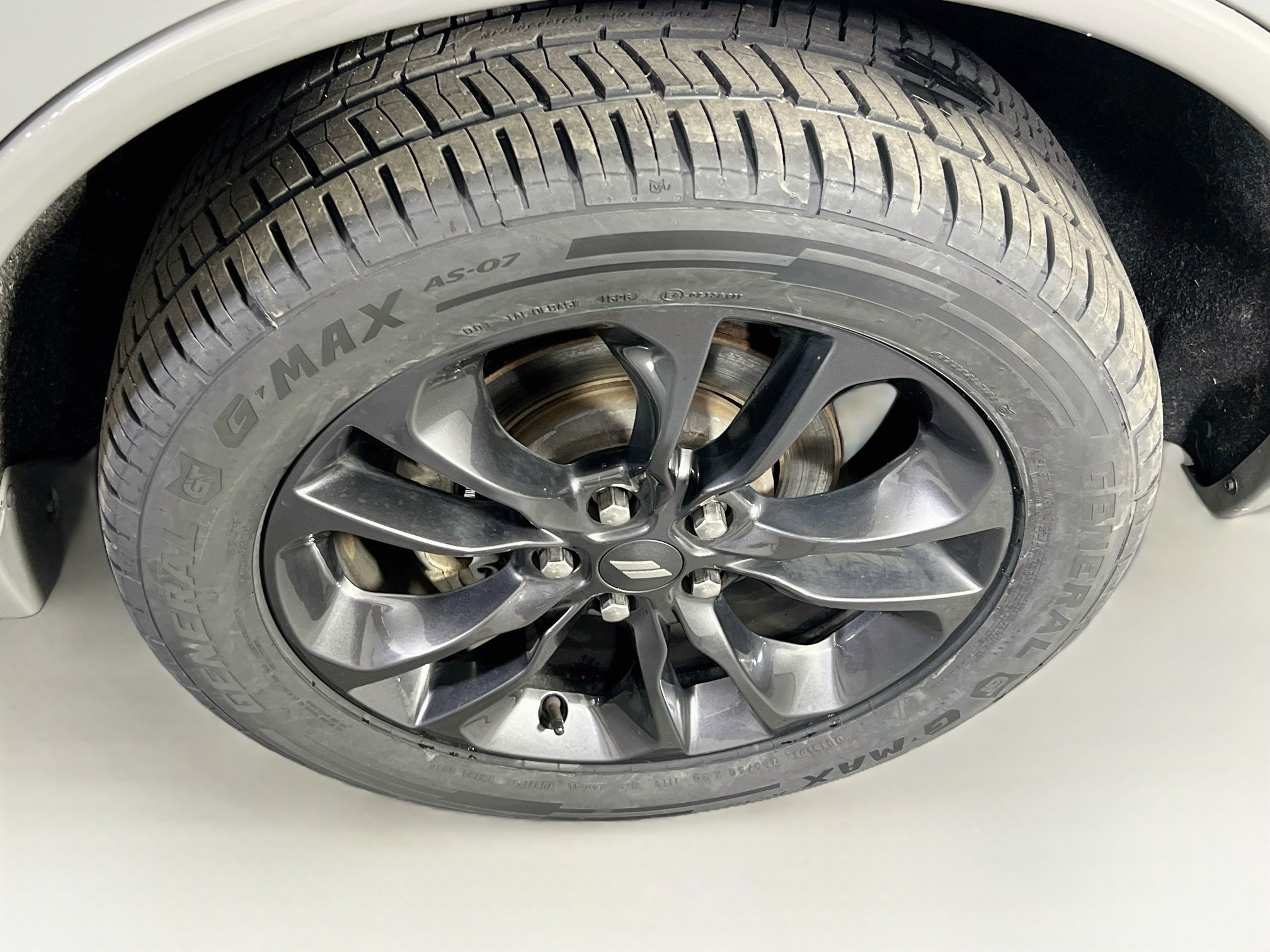 Used 2023 Dodge Durango GT AWD/4WD image 33