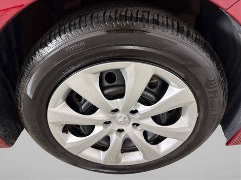 Used 2025 Toyota Corolla LE w/ Convenience Package FWD image 12