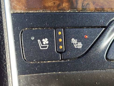 Used 2015 Chevrolet Impala LTZ image 6