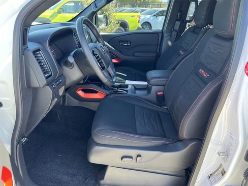 Certified 2024 Nissan Frontier Pro-X w/ Technology Package image 22