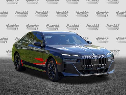 Certified 2023 BMW 740i RWD image 2