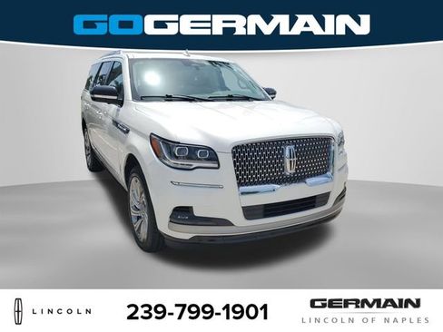 Certified 2024 Lincoln Navigator Premiere AWD/4WD image 5