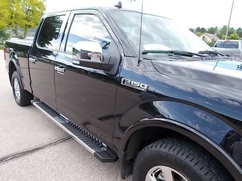 Used 2019 Ford F150 Lariat w/ Equipment Group 502A Luxury image 34