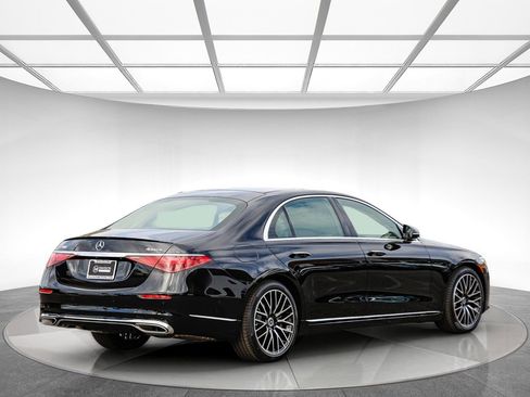 New 2026 Mercedes-Benz S 500 4MATIC image 4