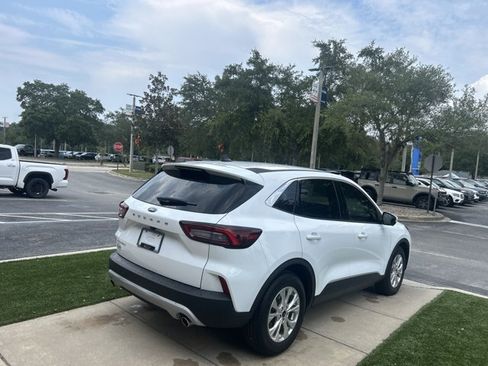Certified 2023 Ford Escape Active w/ Tech Pack #2 FWD image 5