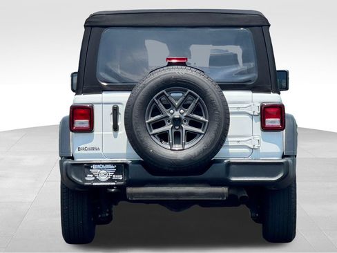 Used 2024 Jeep Wrangler Unlimited Sport AWD/4WD image 6