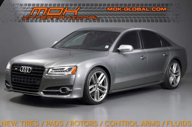 Used 2015 Audi S8 w/ S8 Driver Assistance Package AWD/4WD image 1