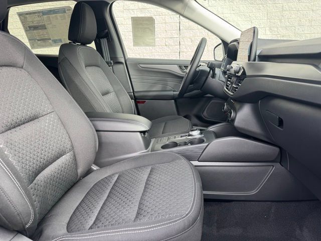 New 2026 Ford Escape Active w/ Cold Weather Package AWD/4WD image 18