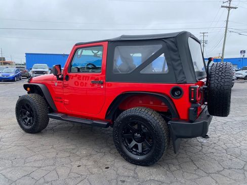 Used 2018 Jeep Wrangler Sport image 5