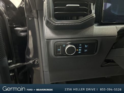 Used 2024 Ford Mustang Coupe image 11