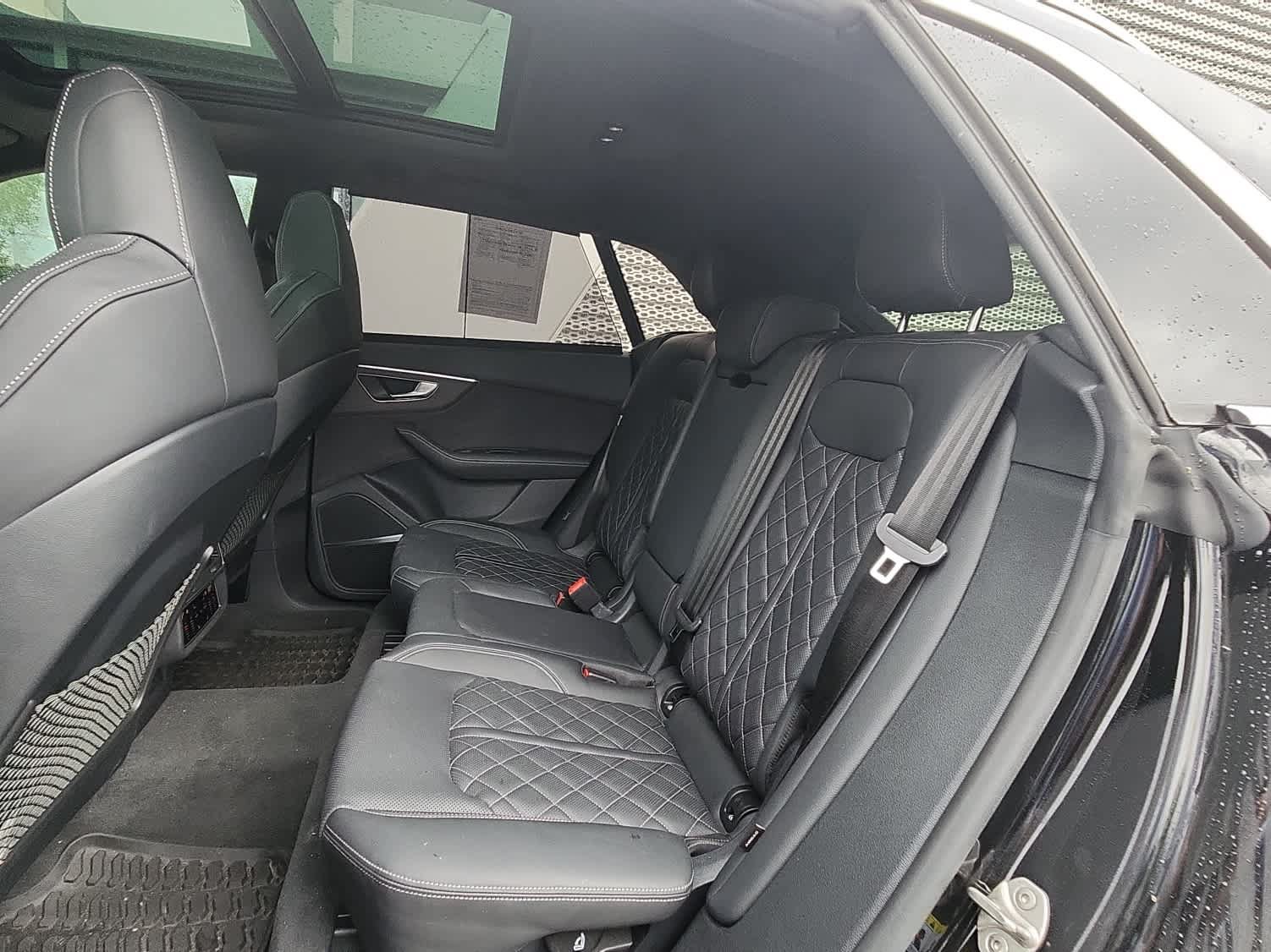 Used 2024 Audi SQ8 Premium Plus AWD/4WD image 23