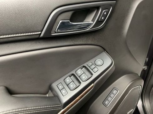 Certified 2018 Chevrolet Tahoe LT w/ Luxury Package AWD/4WD image 11
