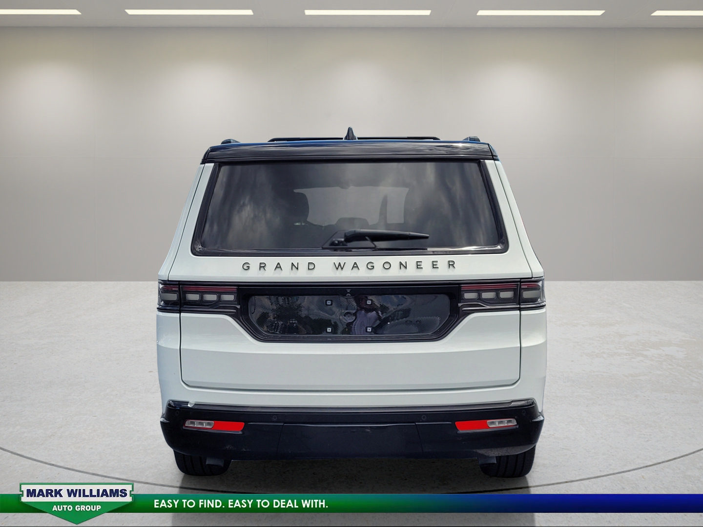 Used 2025 Jeep Grand Wagoneer L Series II Obsidian w/ Quick Order Packagew 28T AWD/4WD image 7
