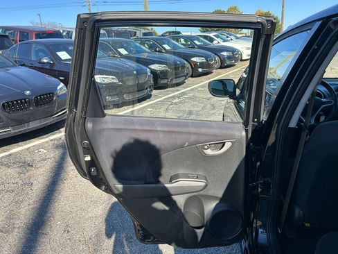 Used 2011 Honda Fit Sport image 27