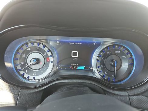 Used 2016 Chrysler 300 S AWD/4WD image 7