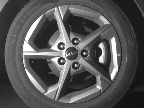 Used 2025 Kia K4 LXS image 13