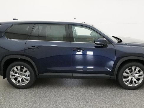 New 2026 Toyota Grand Highlander FWD image 41