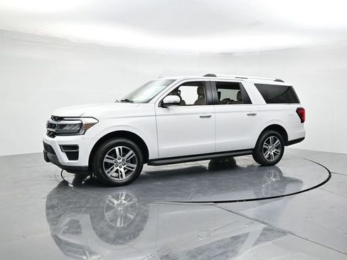 Certified 2024 Ford Expedition Max Limited image 5