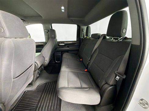 Used 2024 Chevrolet Silverado 2500 LT image 25