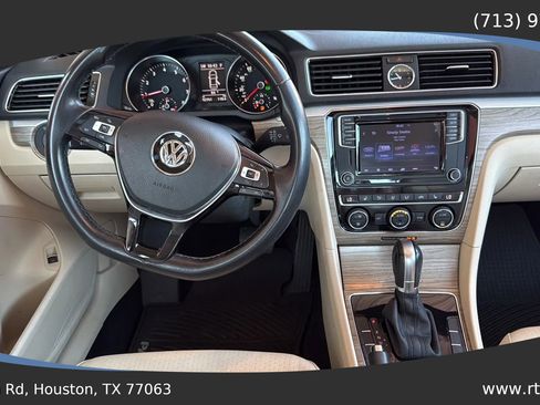 Used 2016 Volkswagen Passat 1.8T SE image 33