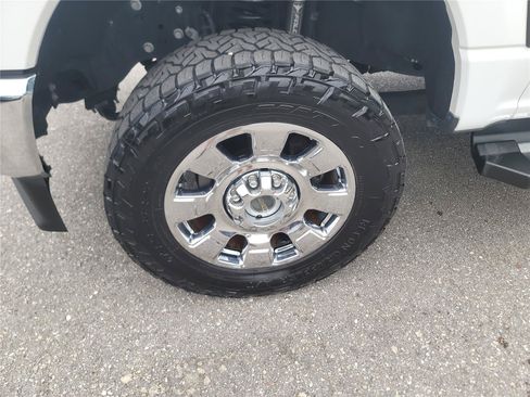 Certified 2023 Ford F250 Lariat w/ Chrome Package AWD/4WD image 11
