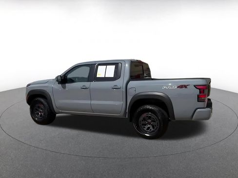 Used 2026 Nissan Frontier PRO-4X AWD/4WD image 9