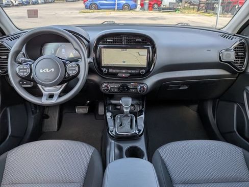 Certified 2024 Kia Soul S FWD image 16
