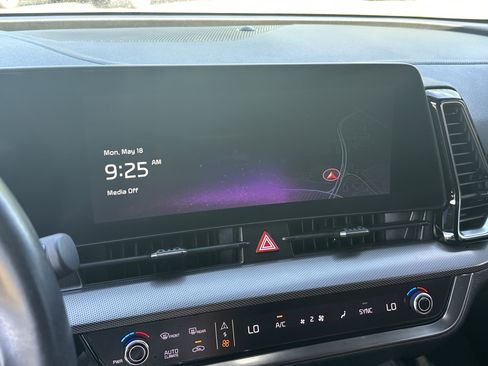 Used 2023 Kia Sportage SX FWD image 30