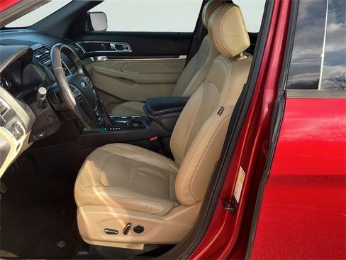 Used 2016 Ford Explorer Limited w/ Equipment Group 301A image 25