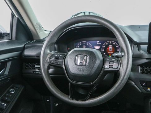 Used 2023 Honda Accord EX image 12