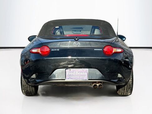Used 2022 MAZDA MX-5 Miata Grand Touring w/ Weather Package image 8