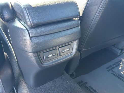 Used 2019 Honda Civic Sport Touring image 17