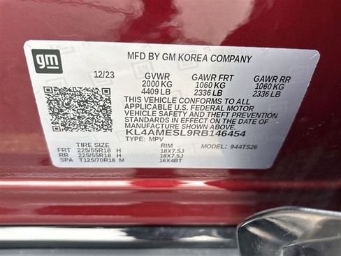 Certified 2024 Buick Encore GX Sport Touring w/ Comfort Package AWD/4WD image 32
