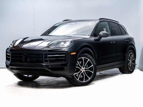 New 2026 Porsche Cayenne AWD/4WD image 1