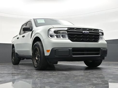 Used 2023 Ford Maverick XL FWD image 26