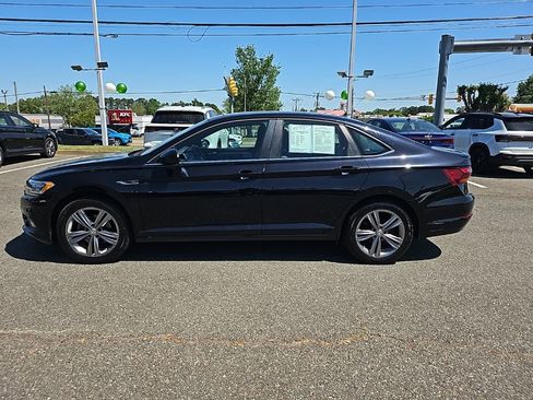Used 2019 Volkswagen Jetta R-Line image 5
