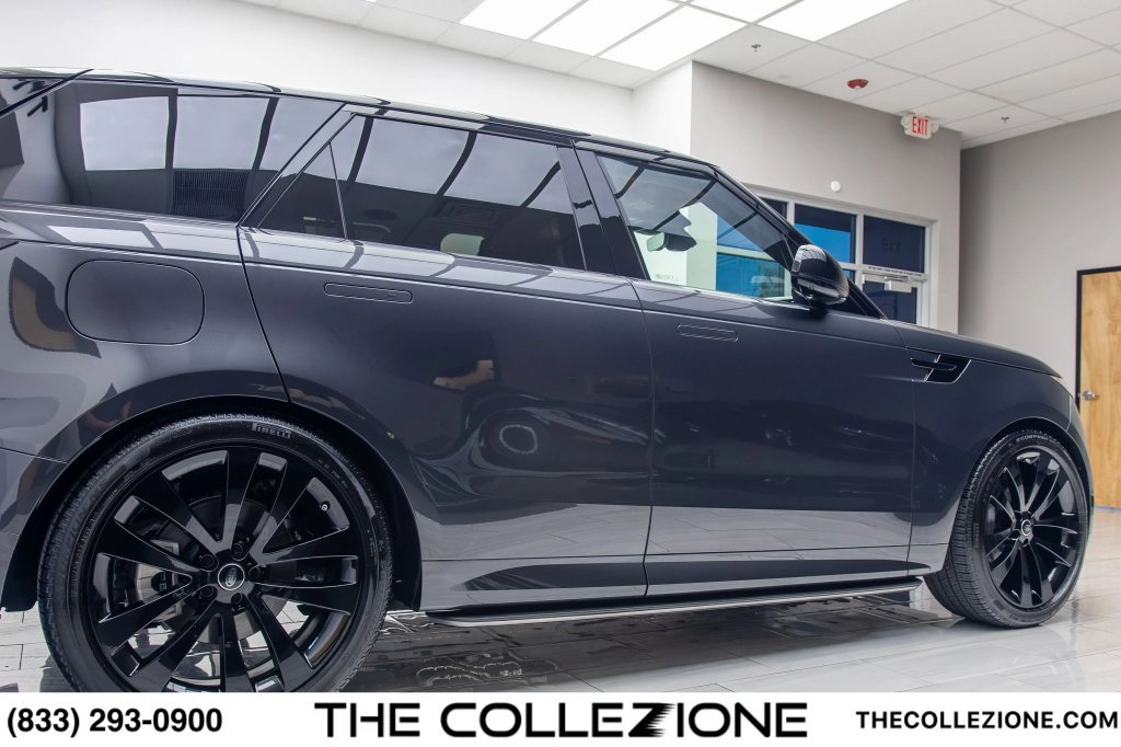 Used 2025 Land Rover Range Rover Sport Dynamic SE AWD/4WD image 27